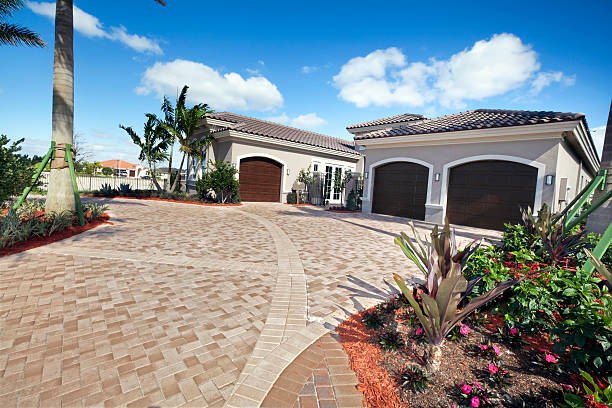 Best Driveway Pavers Near Me  in Schaumburg, IL
